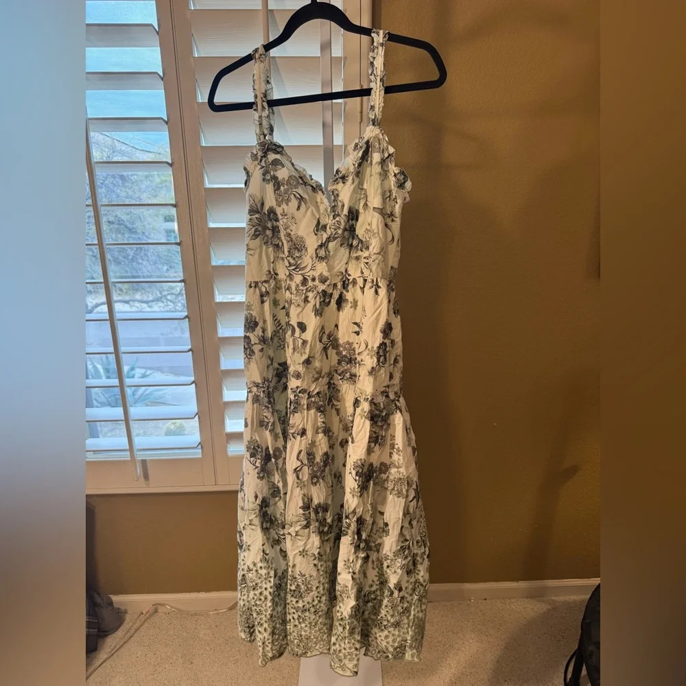 Anthropologie White and Green Floral Midi Dress Size Small - Picture 6 of 9